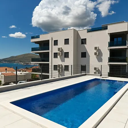 Penthouse Bluesky * Okrug Gornji