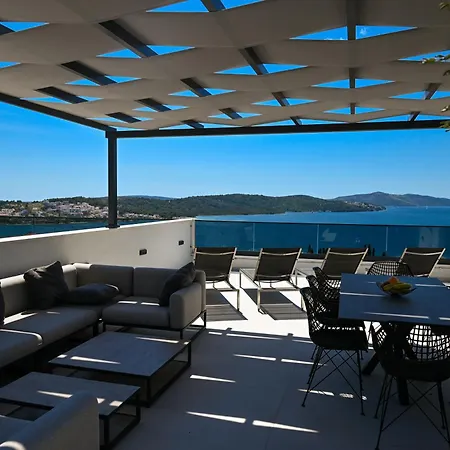 Penthouse Bluesky * Okrug Gornji