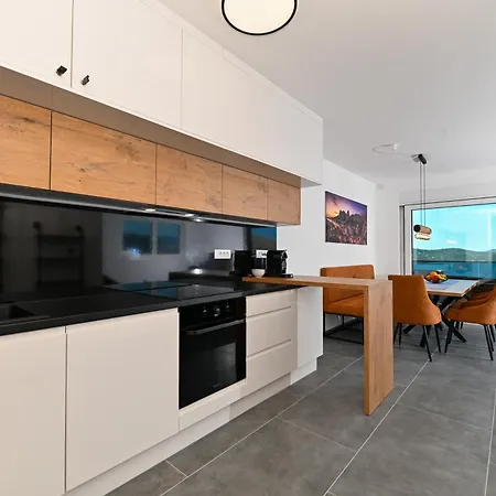 Penthouse Bluesky Appartamento